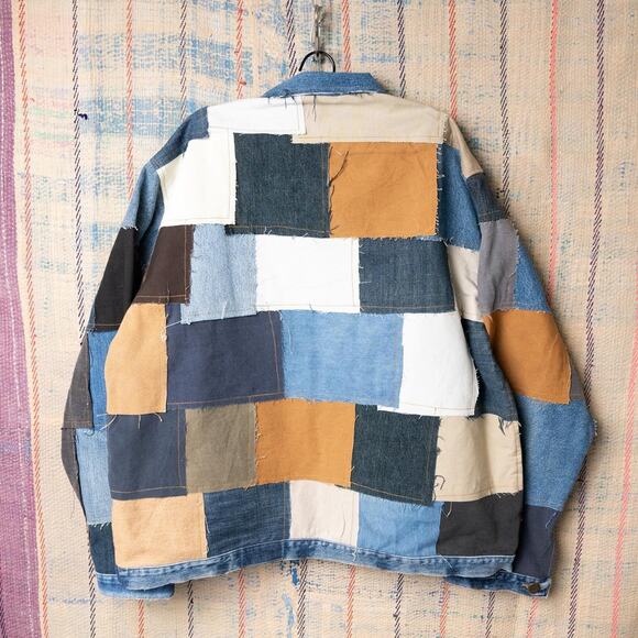 Custom upcycled patchwork carhartt chore jacket - Picture 2 of 8